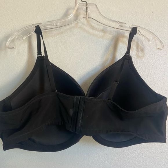 Cacique Satin Plunge Boost Bra - Picture 4 of 9